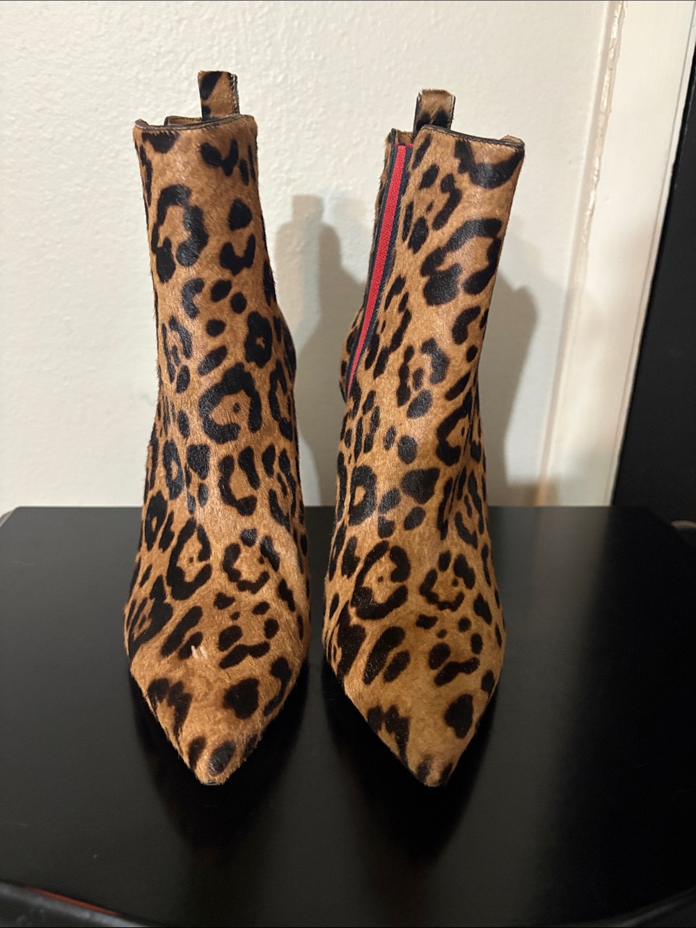 Veronica Beard sz 39 Leopard Print Ankle Boots with Red & Black Stripe - Picture 3 of 11